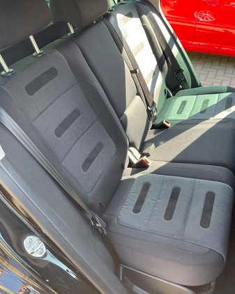 Volkswagen Tiguan cena 24800 przebieg: 248000, rok produkcji 2008 z Sokołów Małopolski małe 172